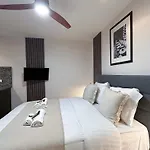 Montparnasse - Executive Studio For Business Stays